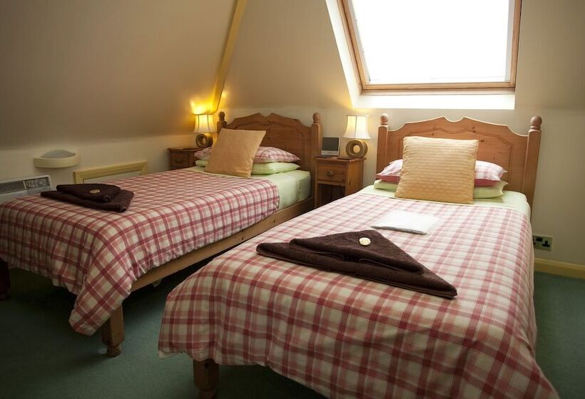 Номер Стандарт, Cranston House