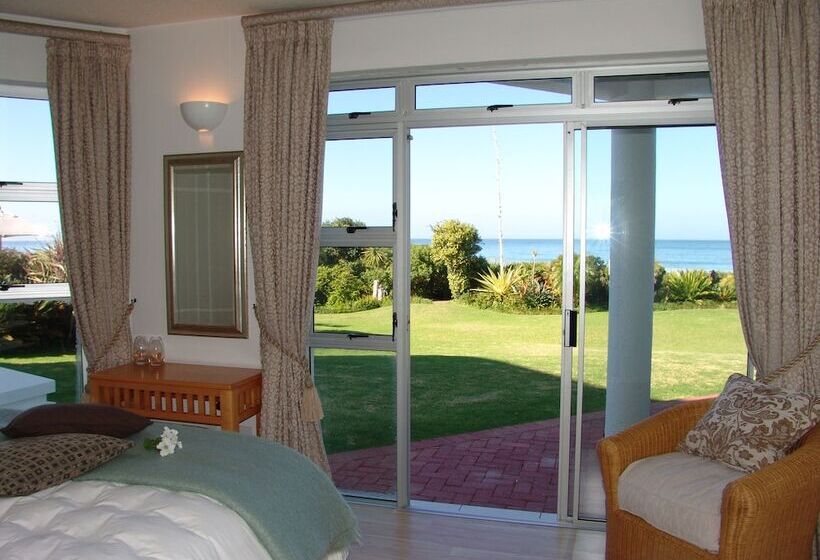 سوییت, Diaz 15 House On The Bay