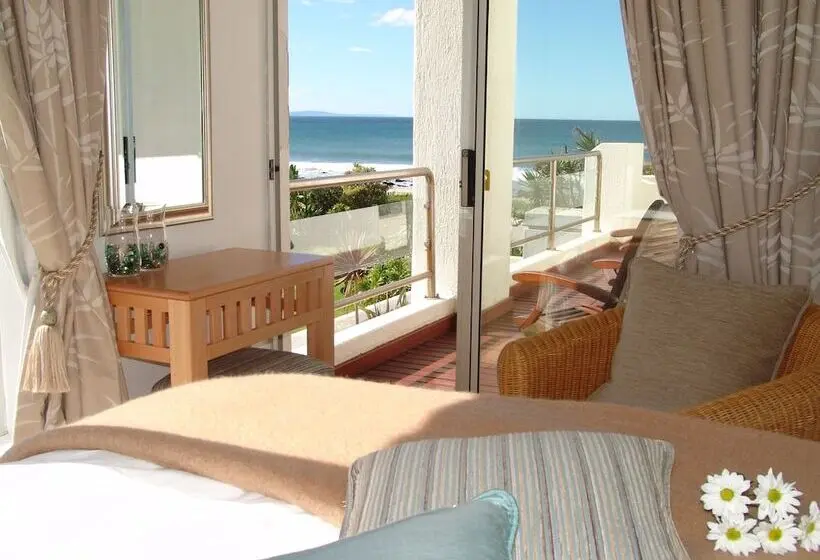 スーペリアースイート, Diaz 15 House On The Bay