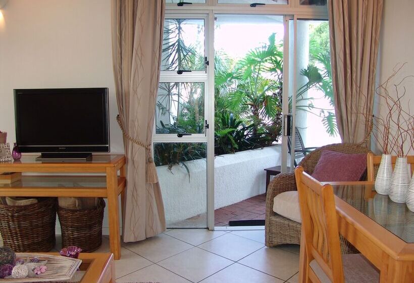 سوییت, Diaz 15 House On The Bay