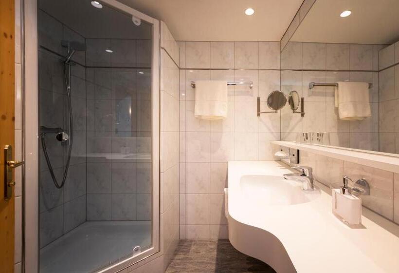 バルコニー付きスーペリアルーム, Garni Edelweiss