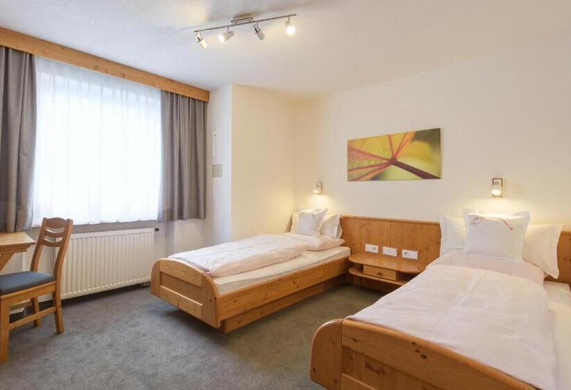 آپارتمان 2 خوابه, Haus Scheibler