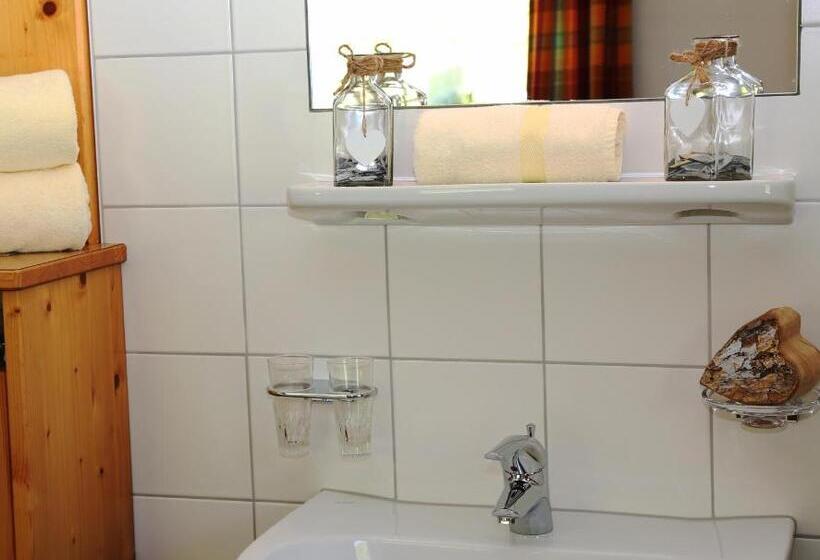 Camera Standard Bagno Condiviso, Haus Zeinissee