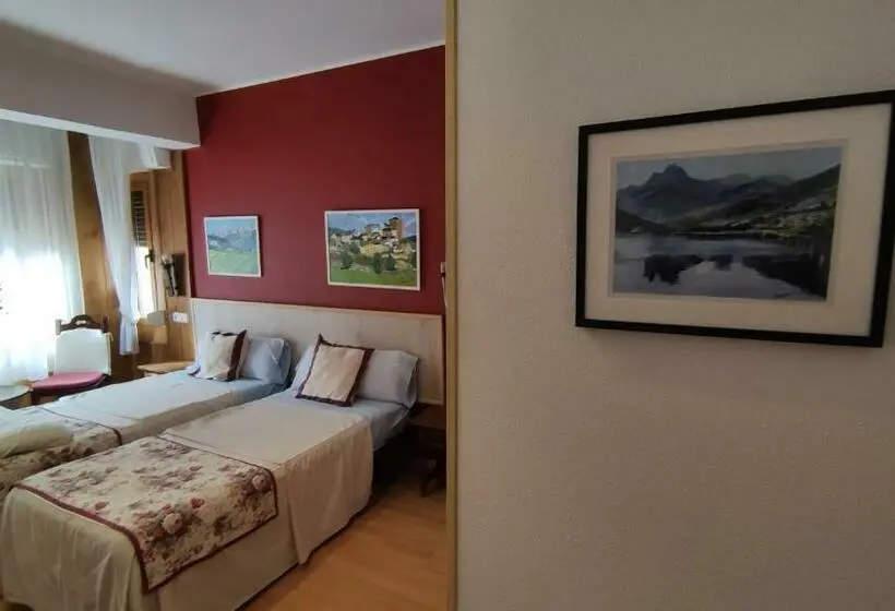 اتاق استاندارد, Hostal Escartín