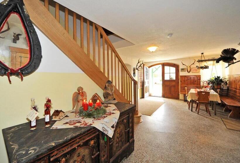 غرفة عائلية, Landhaus Ebner