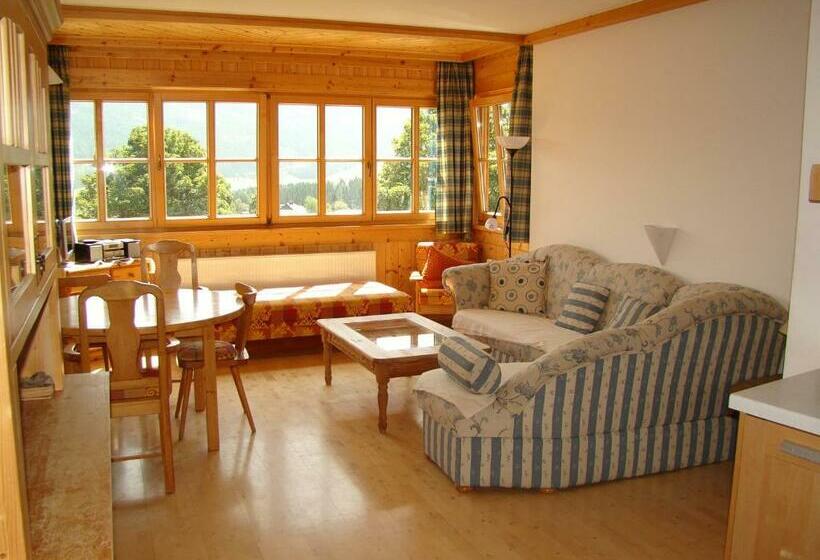 חדר משפחתי, Panoramahaus Steiner