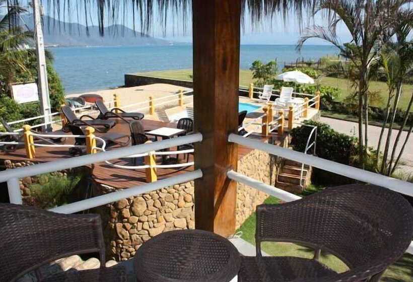 اتاق لوکس با بالکن و چشمانداز دریا, Pousada Bonns Ventos