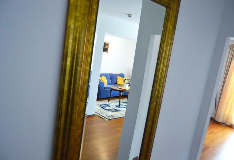 침실 1개 발코니 아파트, Sebastian U Hoffera