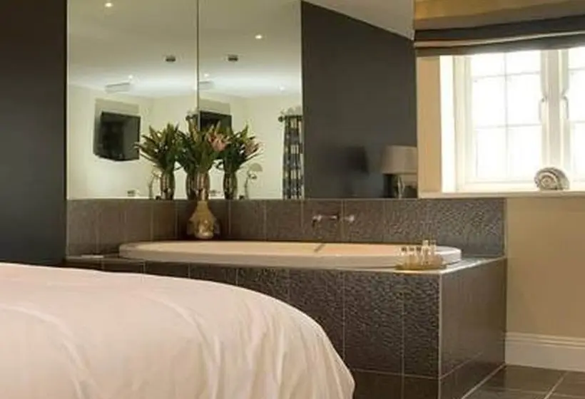 Duplex-sviitti, The Keep Boutique