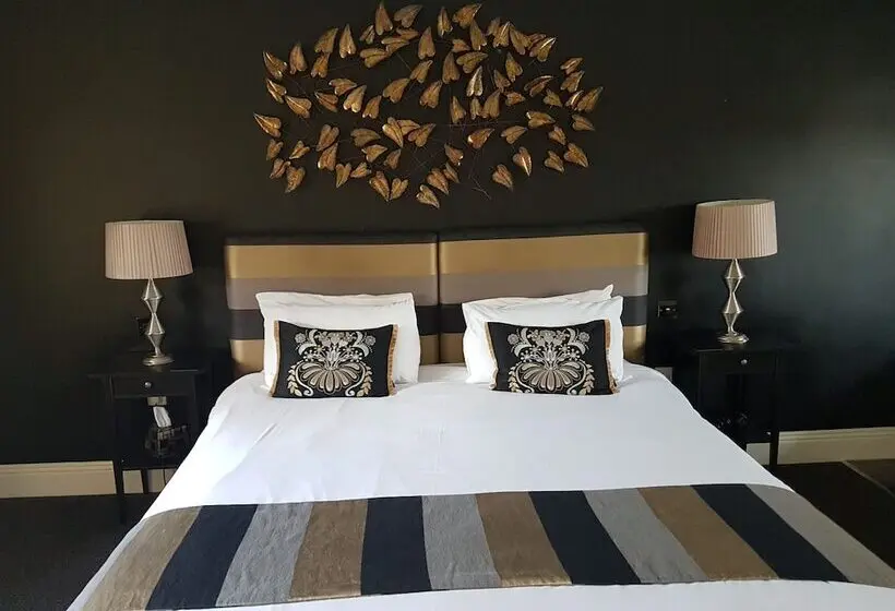 Duplex-sviitti, The Keep Boutique