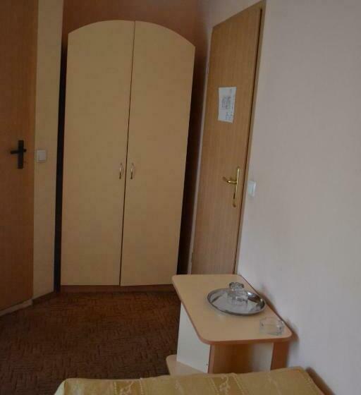 غرفة قياسية, Pension Coral