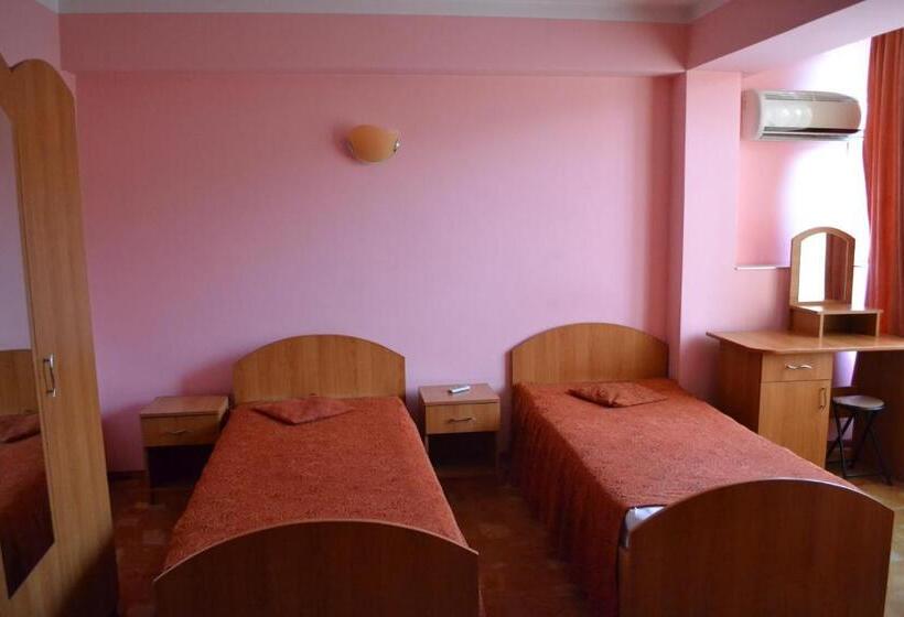 غرفة قياسية, Pension Coral