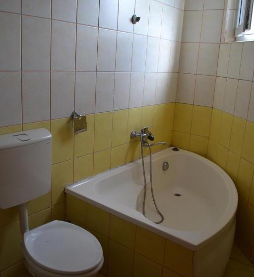 غرفة قياسية, Pension Coral