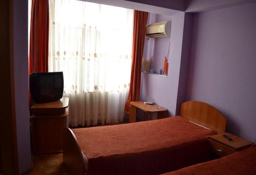 غرفة قياسية, Pension Coral