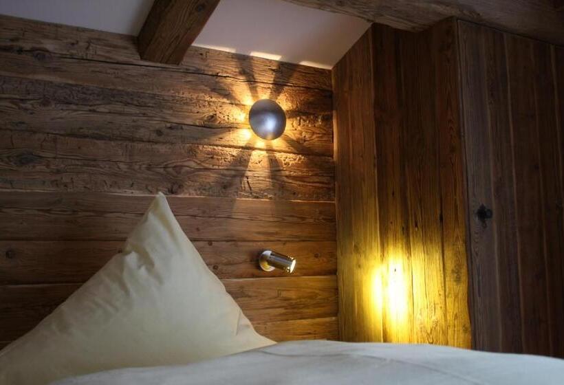 コンフォートルーム, Pension Wendelstein