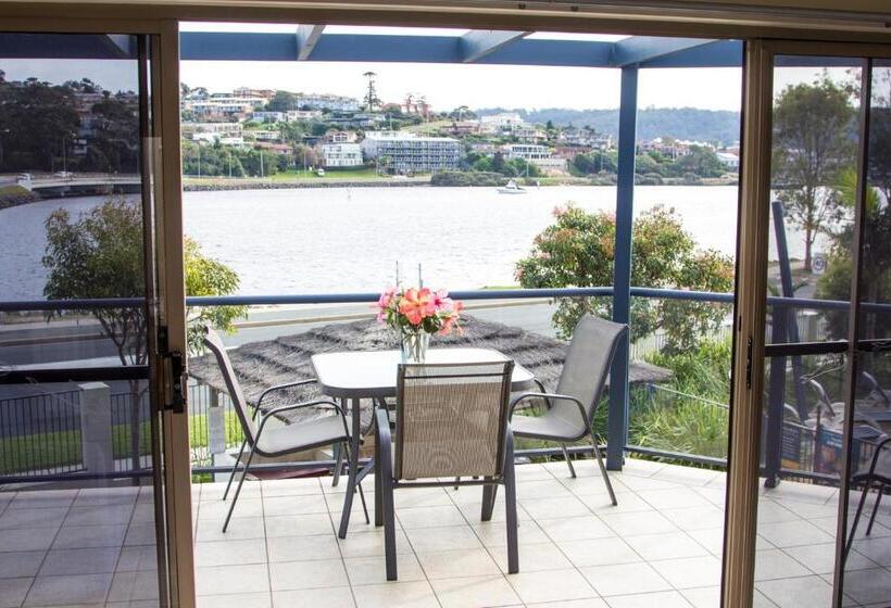 2 Bedrooms Apartment Lake View, Sails Luxury Apartments Merimbula