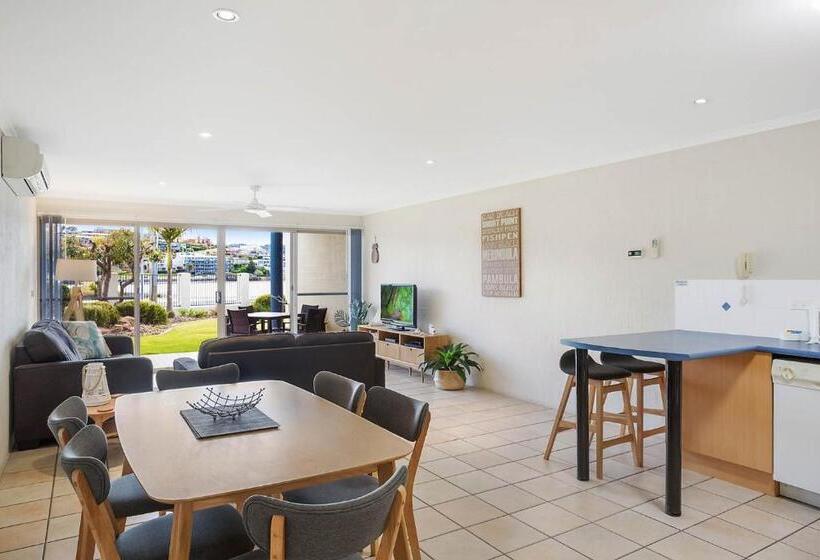 2 Bedrooms Apartment Lake View, Sails Luxury Apartments Merimbula