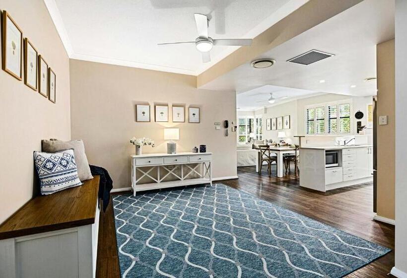 آپارتمان 1 خوابه با چشمانداز استخر, The Bay Apartments