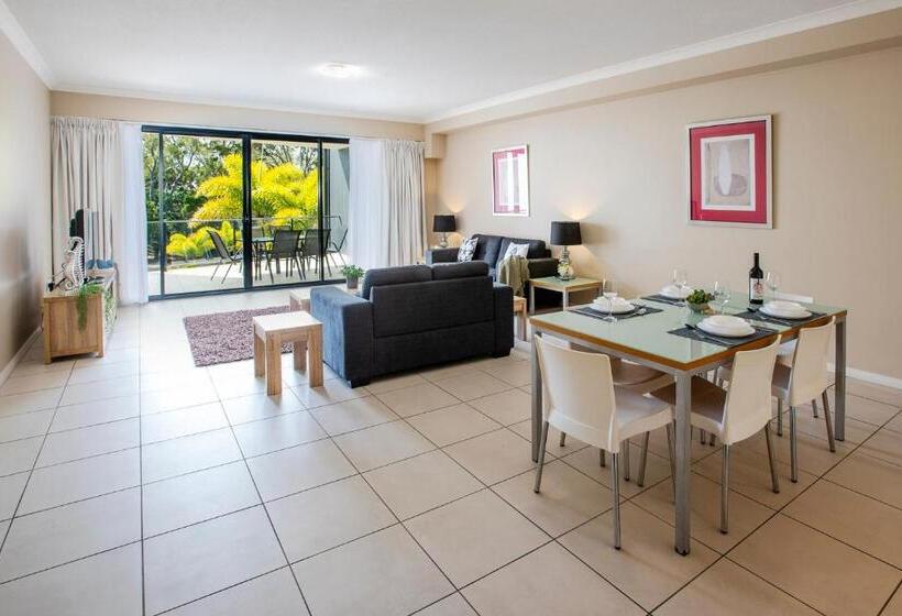 آپارتمان 2 خوابه با چشم‌انداز دریا, The Bay Apartments