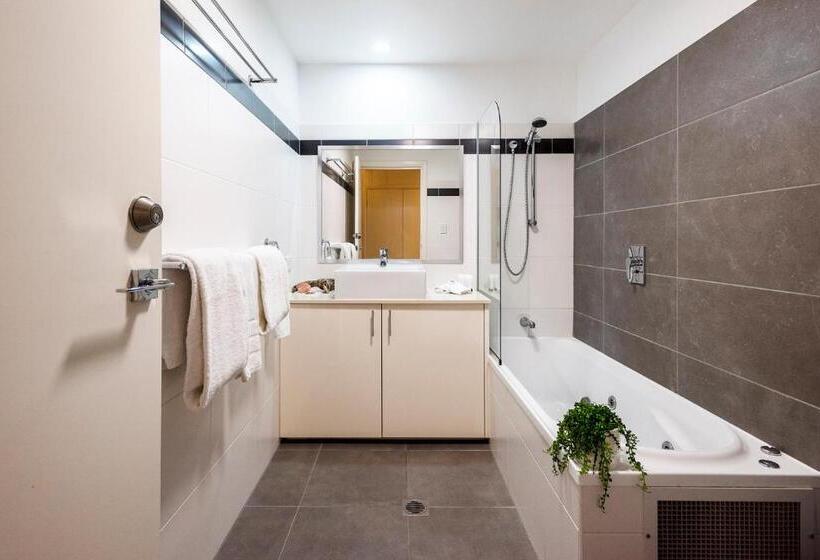 آپارتمان 3 خوابه, The Bay Apartments