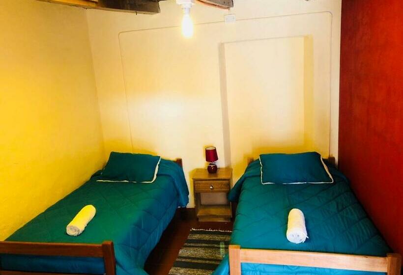 Standardzimmer Geteiltes Bad, Hostal Intipara