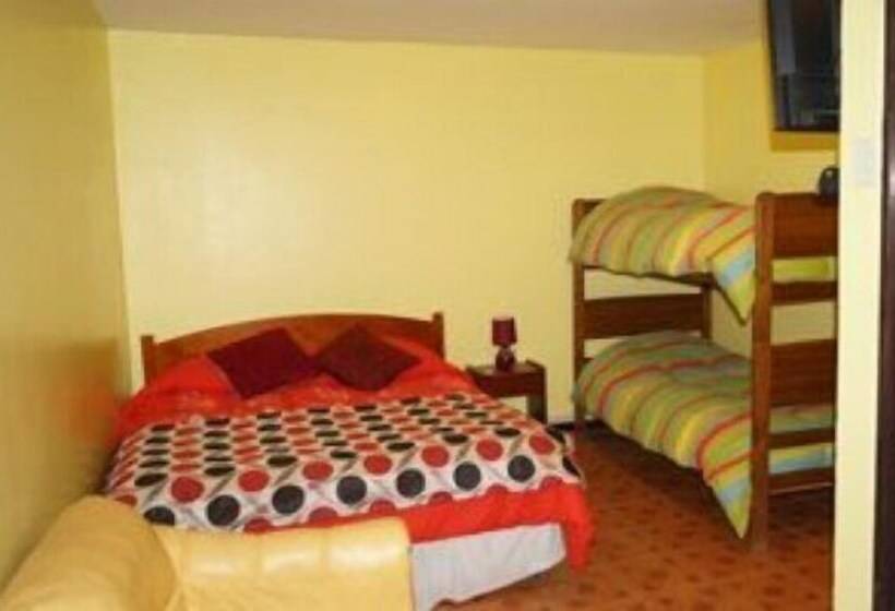 四人标准间, Hostal Intipara