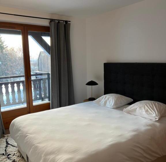 דירת משפחה, La Residence De L Ours