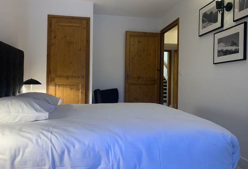 דירת משפחה, La Residence De L Ours