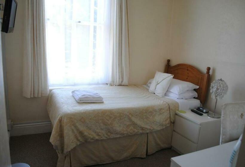 Номер Стандарт Индивидуальный, Craig Ard