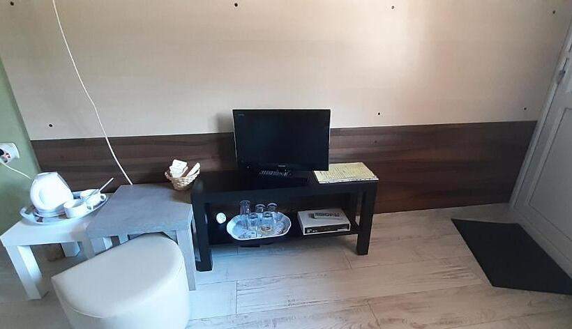 غرفة أساسية, Guesthouse Geto