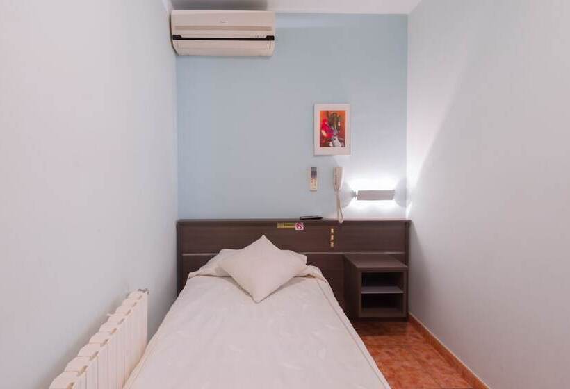 Номер Стандарт Индивидуальный, Hostal La Vila