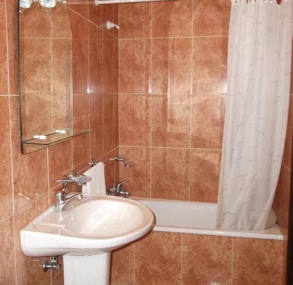 ツーベッドルーム　ヴィラ, O Pimpao