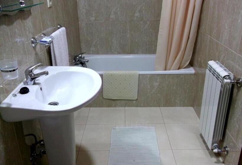 スタンダードルーム, O Pimpao