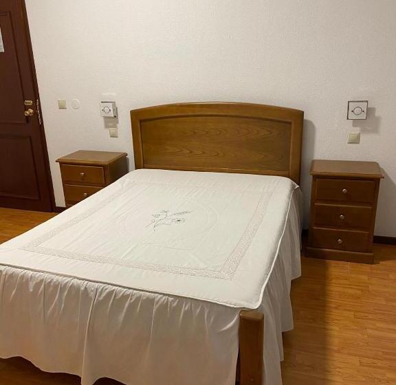 スタンダードルーム, O Pimpao