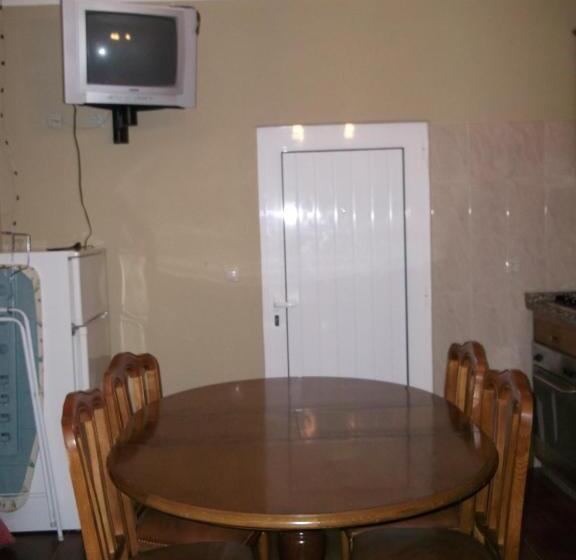 ツーベッドルーム　ヴィラ, O Pimpao