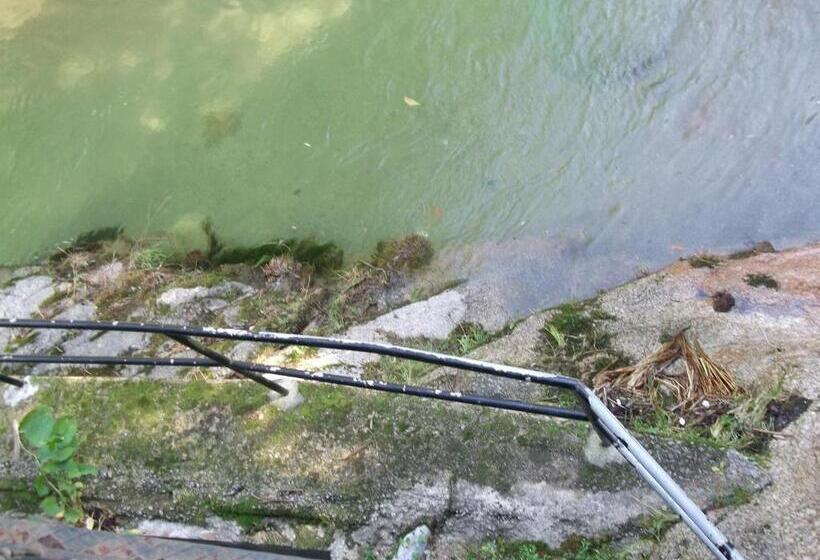 ツーベッドルーム　ヴィラ, O Pimpao