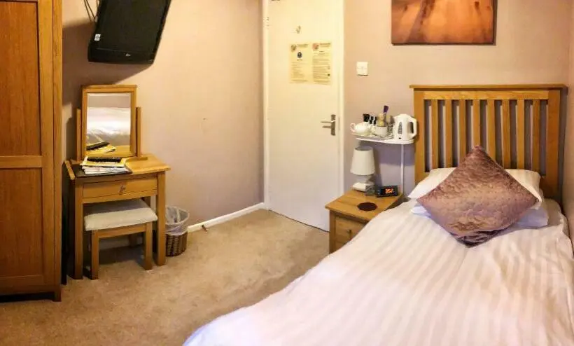 Chambre Standard Individuelle, The Riverside