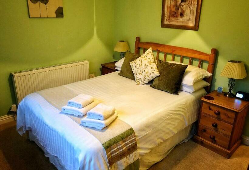 غرفة قياسية, The Riverside