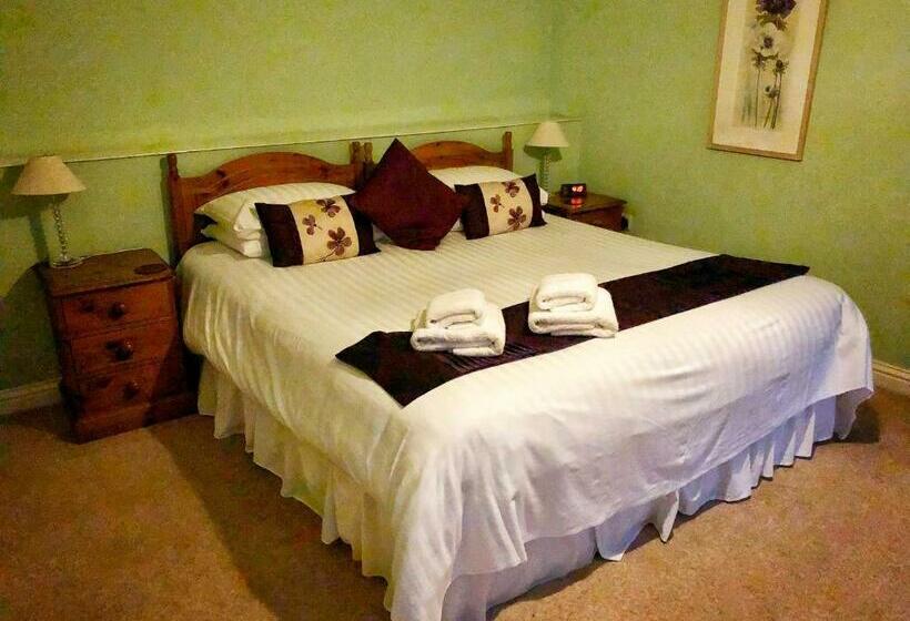 غرفة سوبيريور, The Riverside