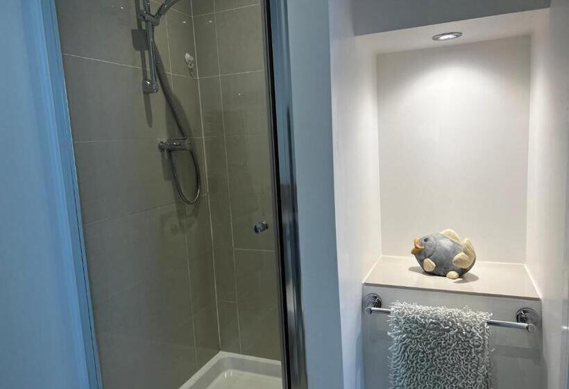 スタンダードルーム, Wenden Guest House