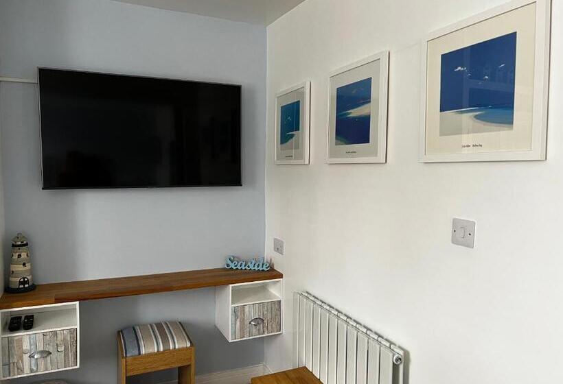 スタンダードルーム, Wenden Guest House