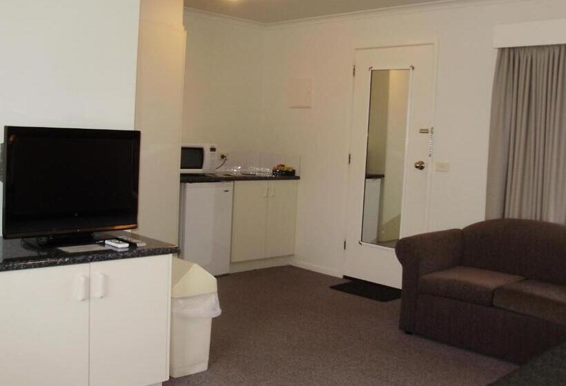 جناح عائلي, Redwood Manor Motel Apartments