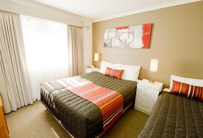 Апартаменты 1 Спальня, Redwood Manor Motel Apartments