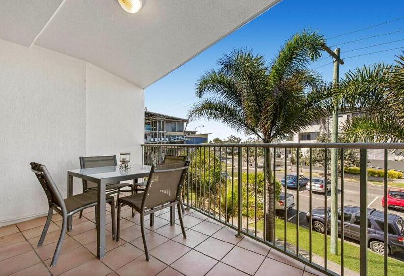 Номер Стандарт с Балконом, Surfcomber On The Beach