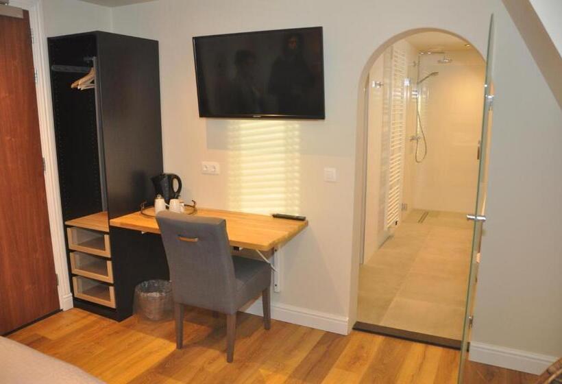 חדר סטנדרט נוף לאגם, Sanders De Paauw