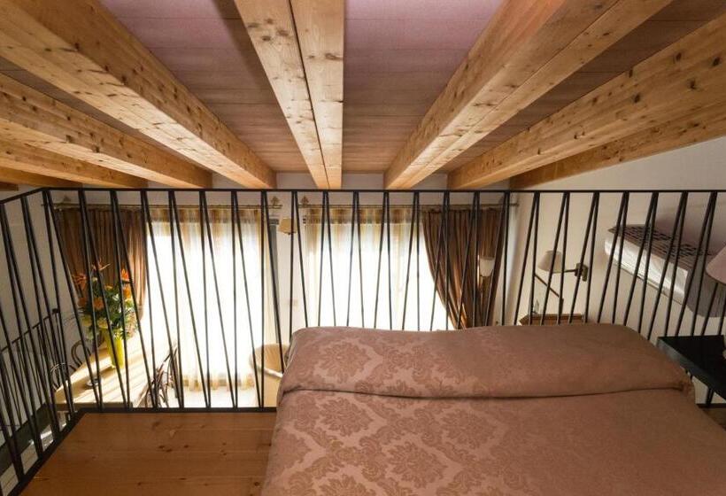 סוויטת סופריור, Le Dimore Al Vecchio Teatro