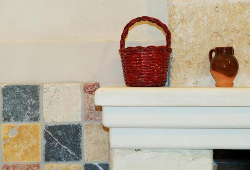 آپارتمان 2 خوابه, Relais Villa Lucia