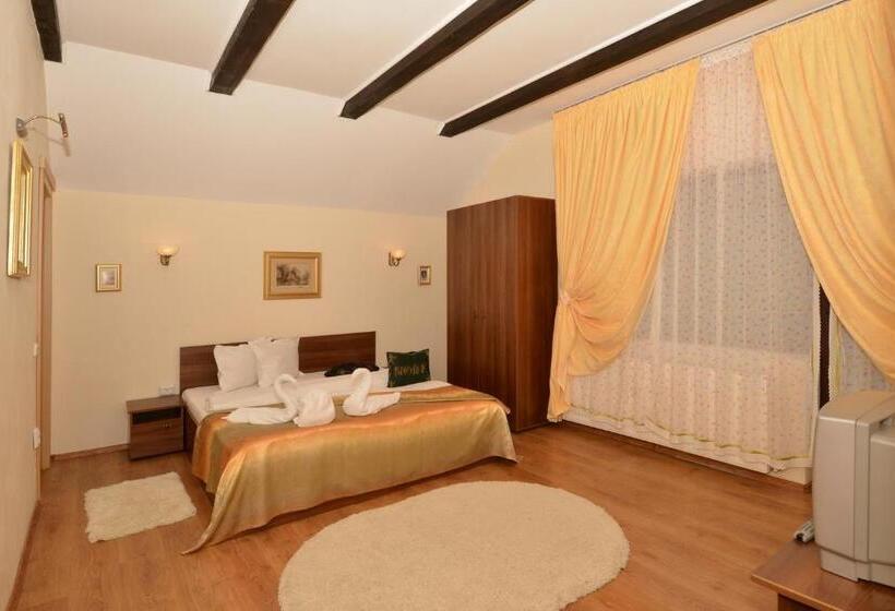 Дом 1 Спальня, Bucuria Muntelui