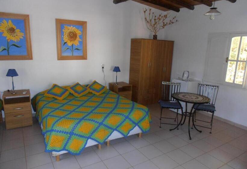 스탠다드 룸, El Ensueño