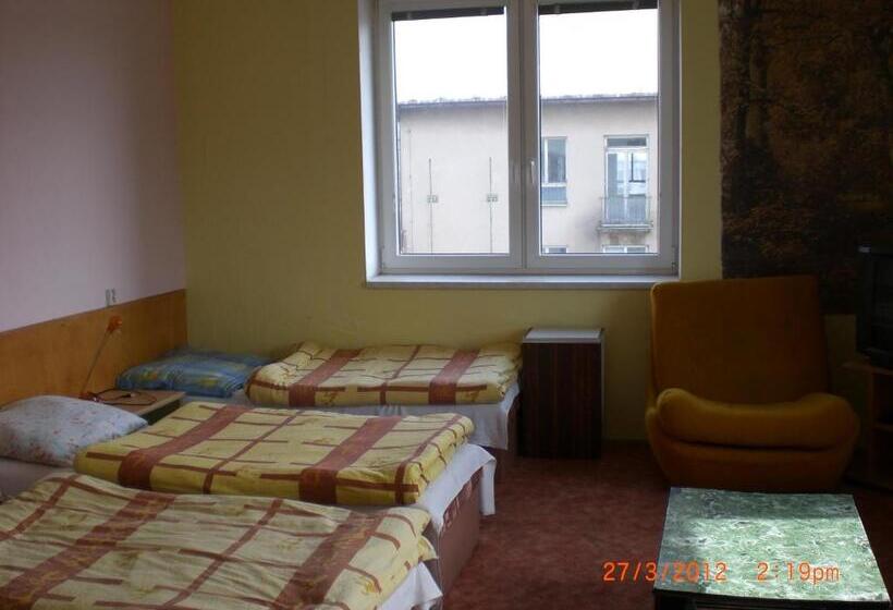 １ベッドルームアパートメント, Na 15 Kopách